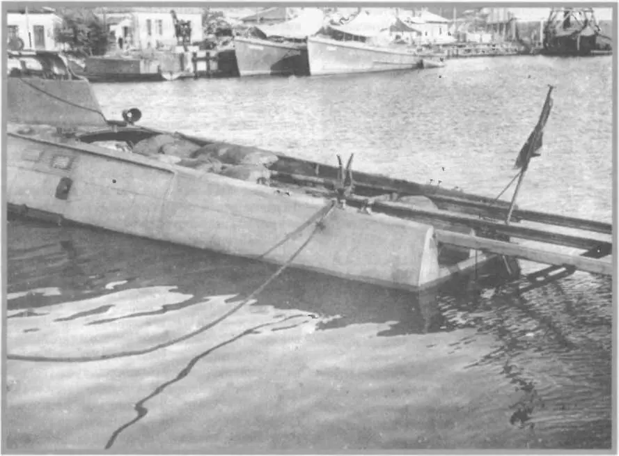 Опытный торпедный катер Г5 в Севастопольской бухте 1934 г В эскизном проекте - фото 96