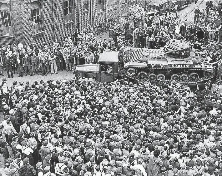 Отправка танка MkIII Валентайн в СССР Бирмингем сентябрь 1941 г Фото - фото 25