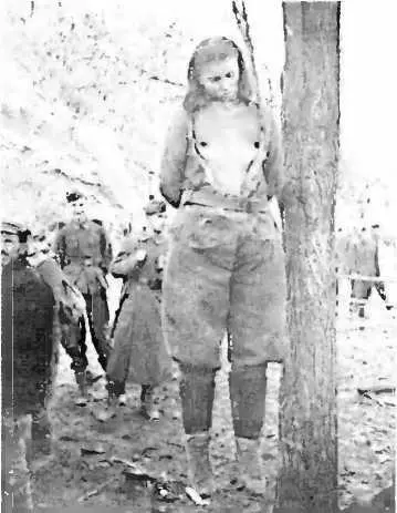 Казнь партизан Югославия 1943 г В апреле 1945го в лагере для - фото 32