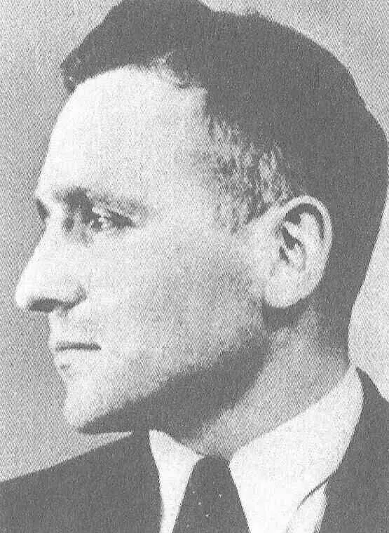 Лионский мясник Гестаповец Клаус Барбье в 1944 году Мешки с золотыми - фото 89