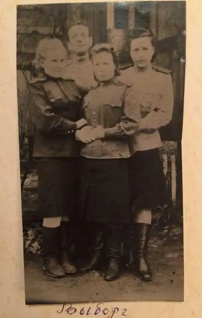После Ленинграда в июне 1944 года Антонина участвовала в Выборгской операции и - фото 30