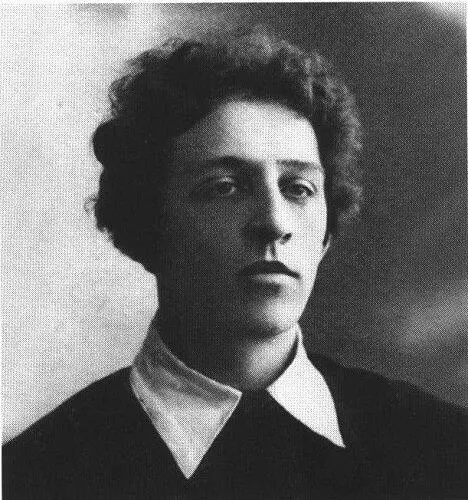 Александр Блок ИгорьСеверянин СанктПетербург 1913 г Фото для - фото 10