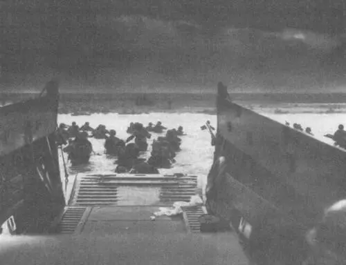 6 июня 1944 года американские войска высадились на побережье Нормандии под - фото 8