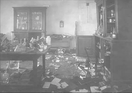 Разгром криминалистического бюро в 1917 г В Москве милиция была образована 1 - фото 165