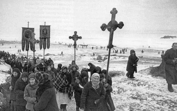 Религиозный подъем в народе фиксировала и немецкая агентура в СССР В донесении - фото 12