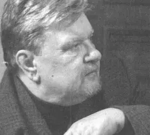 Когда она подняла голову над швейной машинкой и посмотрела в окно густая тень - фото 4