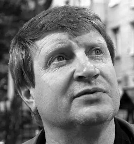 Андрей Германович Волосродился 4 августа 1955 года в г Душанбе Таджикистан - фото 40