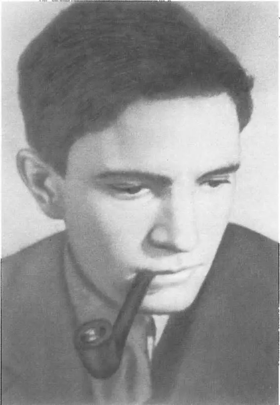 Ким Филби выпускник Кембриджа 1933 г Студенческая демонстрация в - фото 9