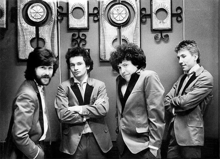 Фотосессия в Ижевске у Ахмата Хисмутдинова 1985 г Миг триумфа Машина - фото 17