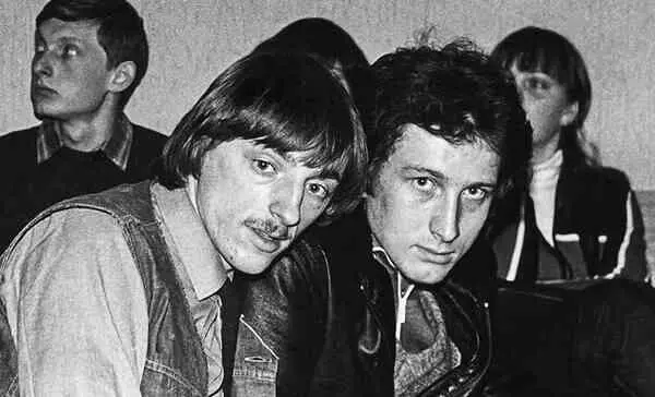 Легендарный промоутер Владимир Литовка в центре слева Фото Игорь Простаков - фото 97