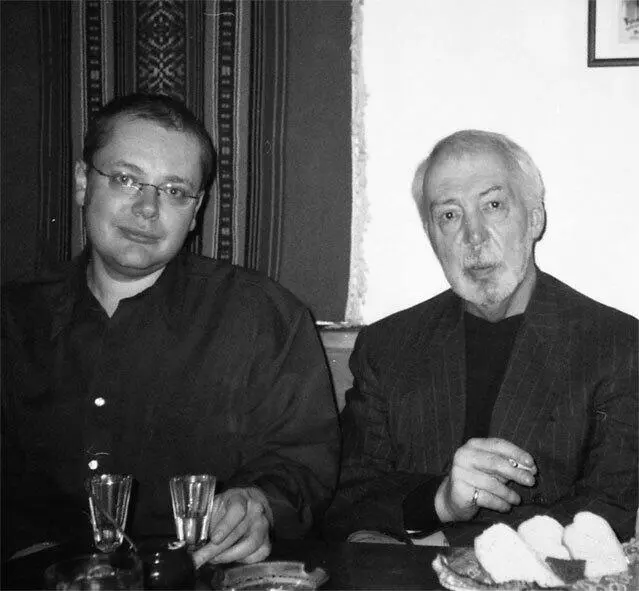 А Битов с внуком Сашей А еще Андрей Георгиевич несколько раз играл в - фото 65