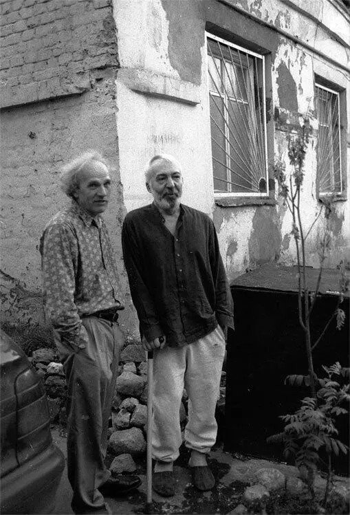 А Битов и барабанщик В Тарасов С таким грандиозным материалом чтобы - фото 82