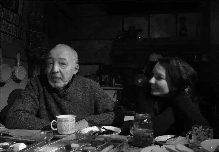У А Битова на кухне Я много раз садилась писать этот текст и начинала - фото 89