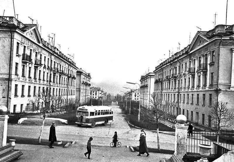 Вид улицы Ленина в сторону площади Златоуст36 Улица Мира Златоуст36 Так - фото 106