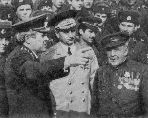 Ветераны Чехословацкой народной армии среди советских воинов В сентябре 1980 - фото 15