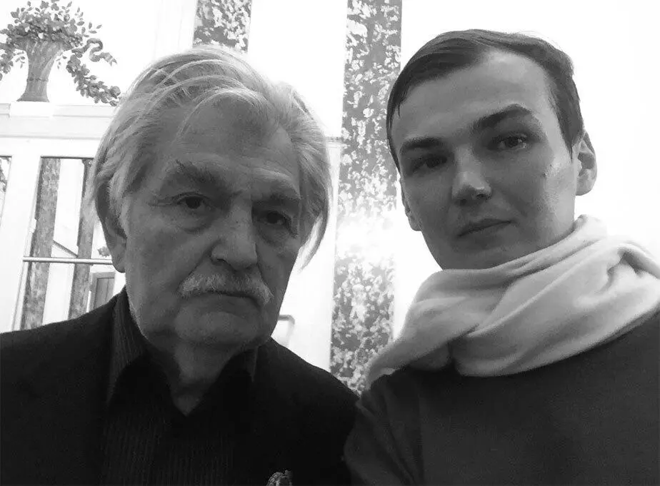С Юлианом Паничем в Париже 2019 г С Маргаритой Анастасьевой - фото 69