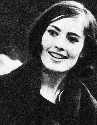 10 декабря 1981 года в своей квартире на Кутузовском проспекте была застрелена - фото 82