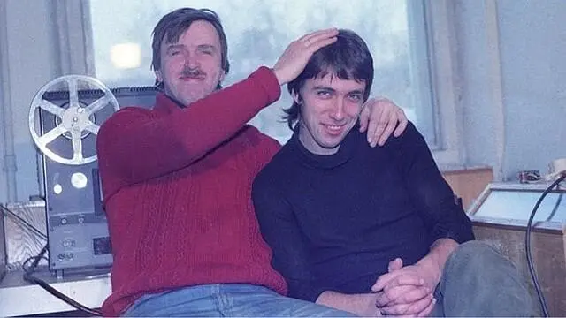 Андрей Тропилло и Сергей Курёхин в студии звукозаписи Дома пионеров Ленинград - фото 61