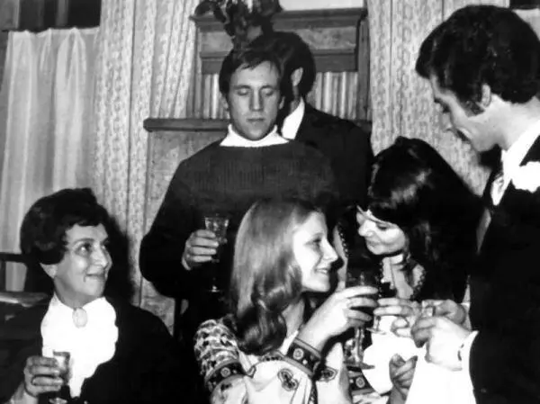 На свадьбе Ивана Дыховичного и Ольги Полянской 1970 год В кафе - фото 7