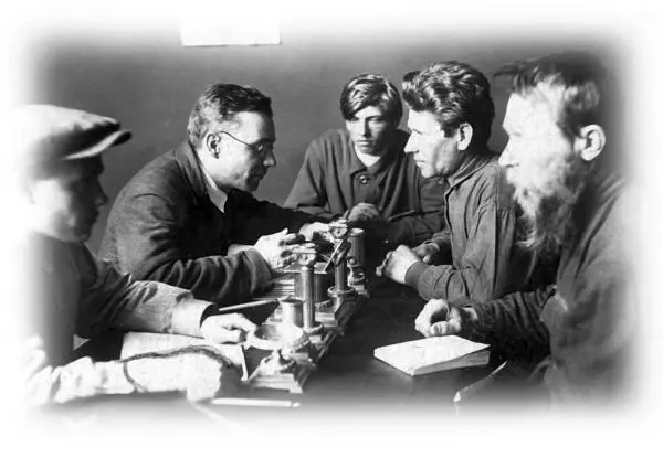 От постылых знакомых человек ушел в анабиоз на 100 лет И проснувшись нашел - фото 32
