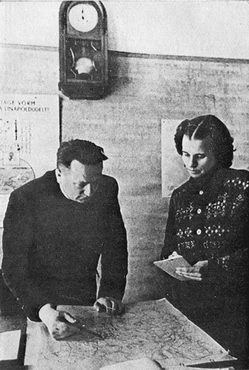Последние уточнения работ перед выездом в поле На уборке 1957 года работали - фото 7
