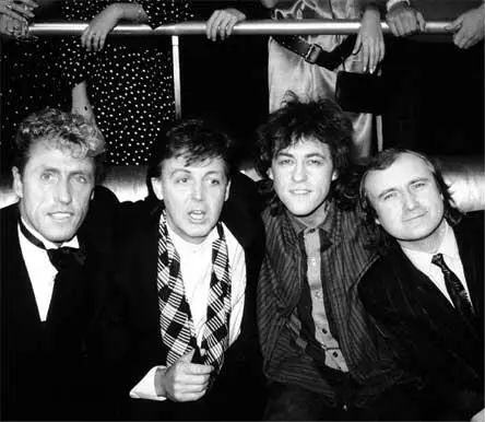 Парни отдыхают 1985 с Полом Маккартни Бобом Гелдофом и Филом Коллинзом - фото 45