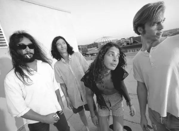 Soundgarden Сиэтл 1987 слева направо Ким Тайил Хиро Ямамото Крис - фото 13