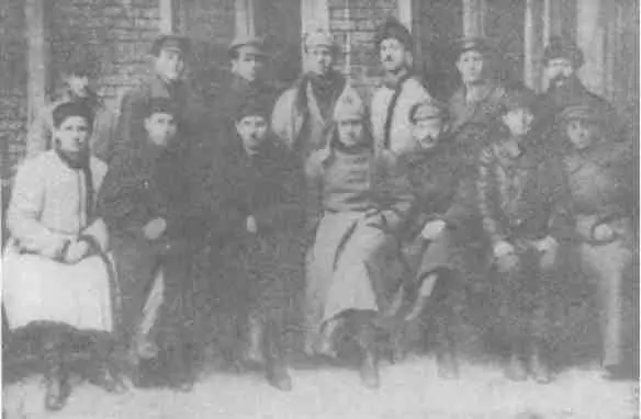 Воронежские чекисты отличившиеся в борьбе с бандитизмом 1922 г М И - фото 33