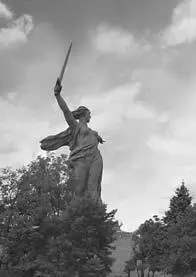 Волгоград Мамаев курган монумент Родинамать зовет Скульптура Родинамать - фото 140