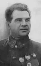 ЧУЙКОВВасилий Иванович 19001982 На 22VI1941 г генераллейтенант - фото 196