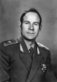Николай Тараканов - Чернобыль: солдаты и генералы
