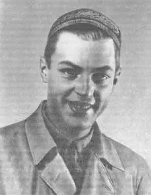 Иван Антонович Ефремов в студенческие годы 19251926 гг препаратор - фото 141