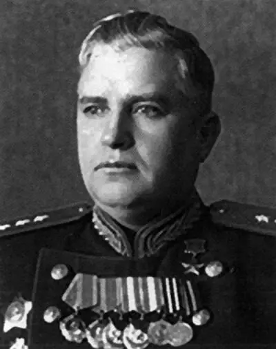Командующий 3й воздушной армией 1й Прибалтийский фронт генералполковник - фото 18