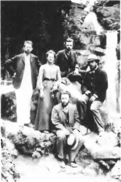 Фрейбург Германия 1904 Слева направо Струве Нина Струве В Я - фото 8