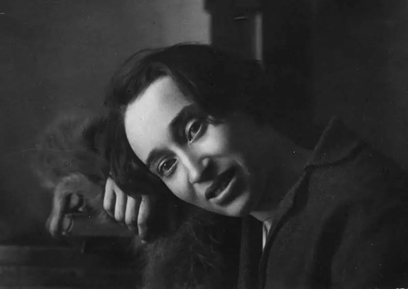 Надежда Мандельштам 1923 г Листок из Рабочего экземпляра с правкой Надежды - фото 20