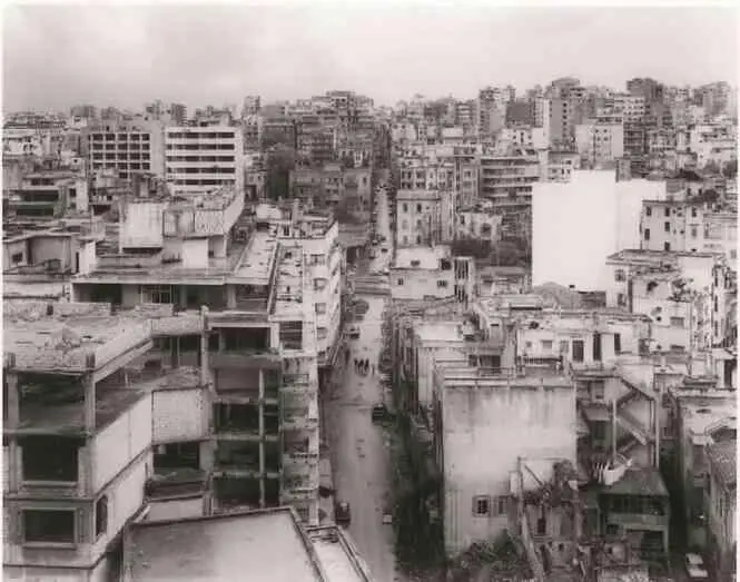 92 ГАБРИЭЛЕ БАЗИЛИКО Бейрут 1991 На фотографиях японской художницы Йосико - фото 93