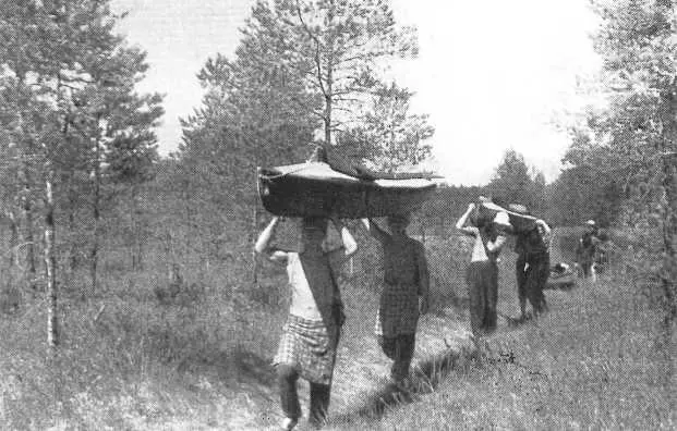Волок Прорытая гряда на волоке По канавам торфяного массива - фото 197