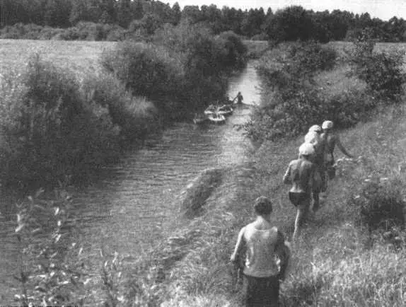 Вверх по Люте Изумительная прозрачность воды Желча в верхнем течении - фото 201