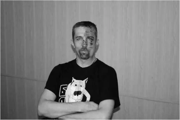 Раненый Дмитрий Жуков Кедр найдите 10 отличий между лицом Кедра и волком на - фото 51