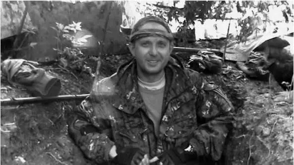 Ополченецмормон Снег Вот с такими ребятами приходилось воевать Кедру Но у - фото 69
