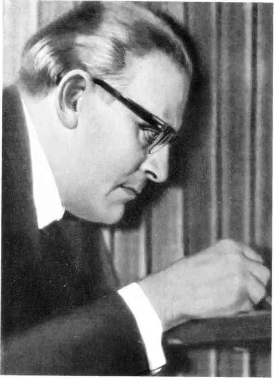 ТРУДНЫЙ ПОИСК ГЕРОЕВ Однотомник Тадеуша Брезы 19051970 - фото 1