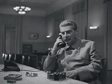 Ил 2 Кадр из фильма Сталинградская битва Мосфильм 1949 Ил 3 Афиша - фото 2