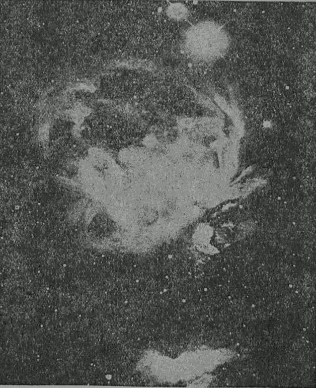 Рис 19 Бесформенная туманность в созвездии Ориона похожая на разорванное - фото 19