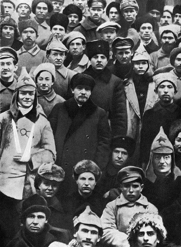 Елка Ильича 19191983 годы В обширной детской лениниане которая на - фото 149