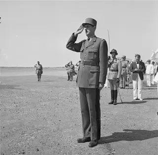 53 Какая система была введена в Британии 8 января 1940 г и просуществовала с - фото 109