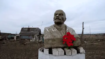 Партия Хрущева прикрываясь Лениным вытравливала из памяти народа всё - фото 66