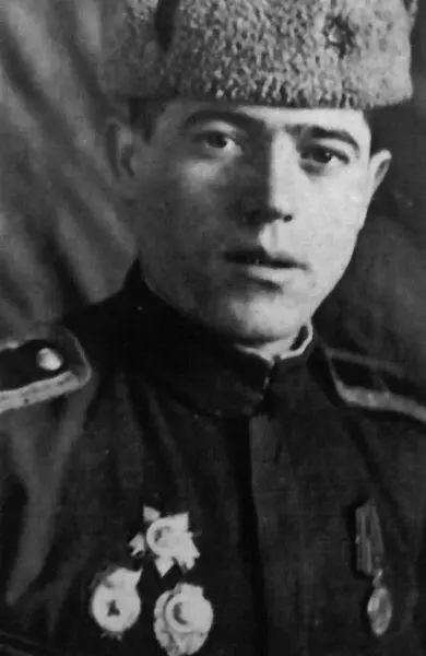 Борис Курник в годы войны Родился 1591925 года в городе Виннице Накануне - фото 23