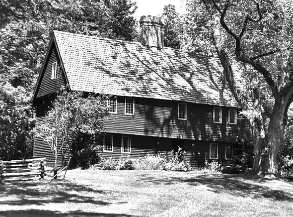 Рис 2 30 Parson Joseph Capen House Topsfield Massachusetts 1683 В - фото 145