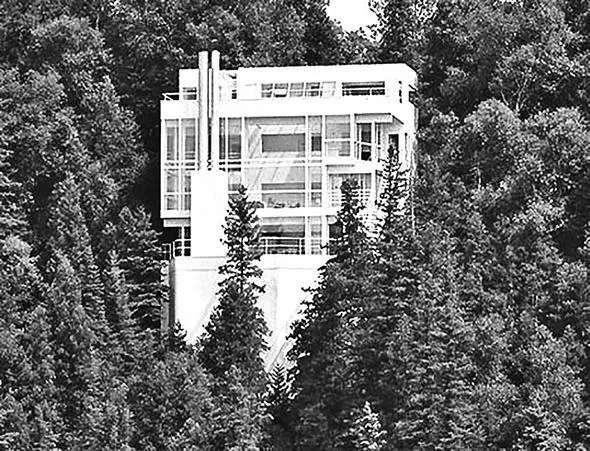 Рис 9 26 Douglas House Harbor Springs Michigan 1973 Richard Meier - фото 638