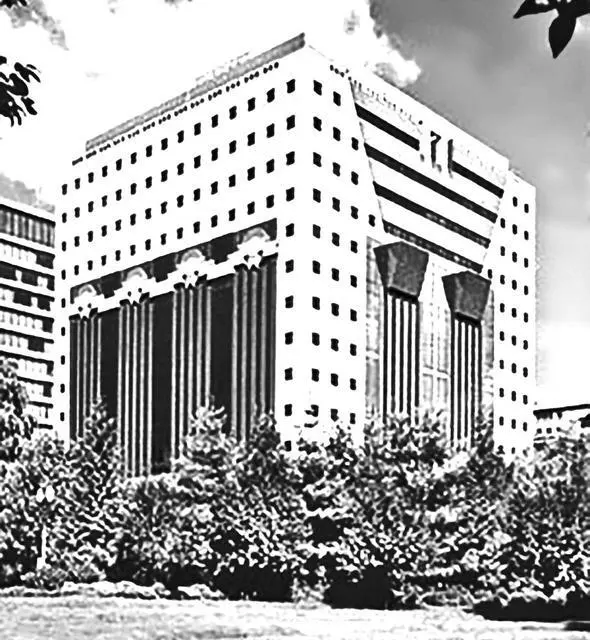 Рис 10 6 Portland Public Services Building Portland Oregon 198082 - фото 681
